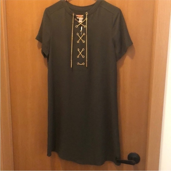 New with tags Michael Kors gold chain lace front hunter green dress Size medium. - Picture 4 of 9
